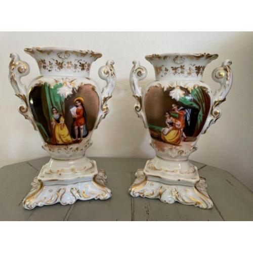 Paire De Vases En Porcelaine De Paris