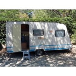 Caravan Caravelair Silver 436