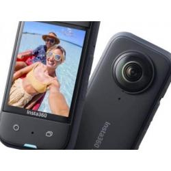 INSTA360 X3 72MP, ÉTANCHE, 5,7K 360° VR, AVEC PERCHE SELFIE."